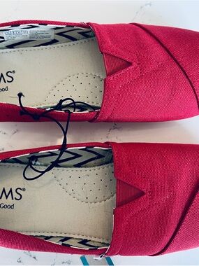 Toms Bright Red Canvas Slip-On Flats